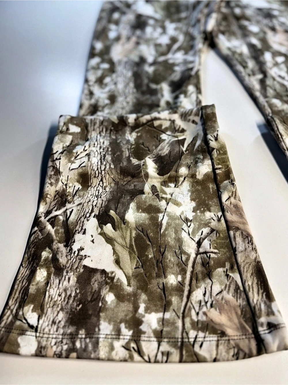 Bailey & Jane Camo Wide Leg Pants in Brown & Green Size Small - Picture 5 of 7